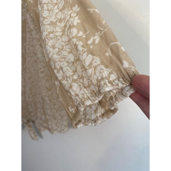 Como Blu Beige Floral Button-Down Blouse With Tie Front Women’s Size M - Picture 3 of 6